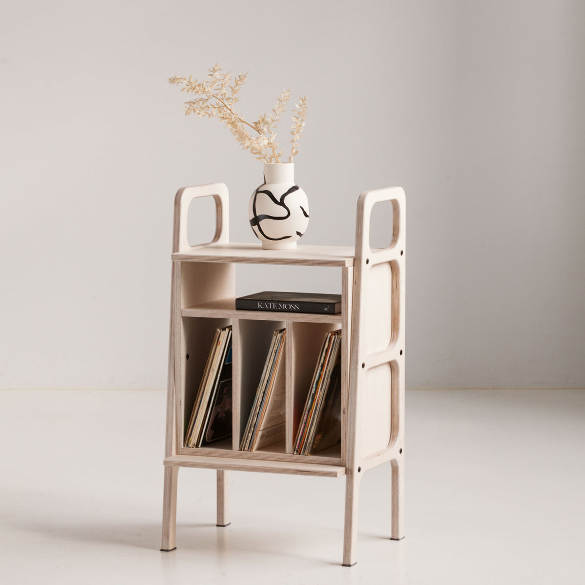 Bookcase Mini with vinyl
