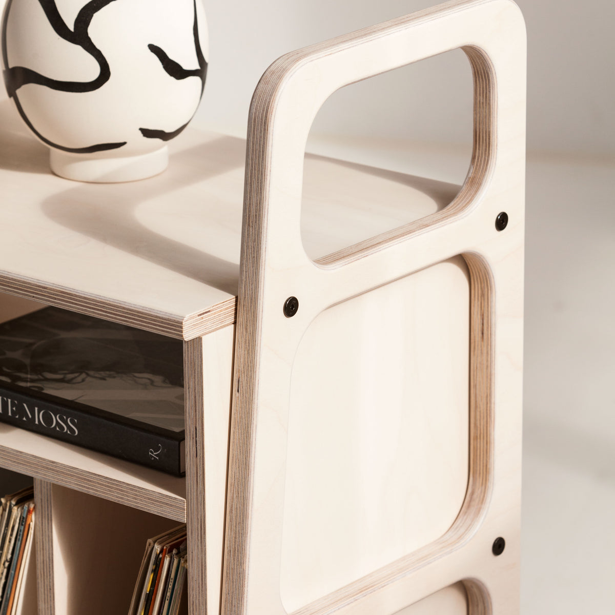 Bookcase Mini with vinyl