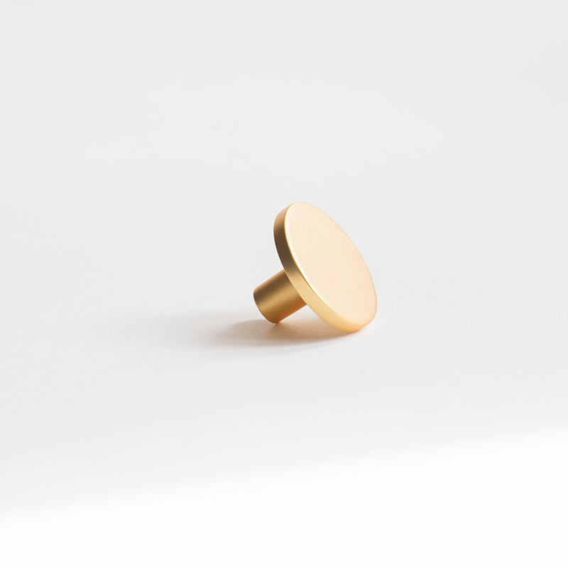 Como brushed gold