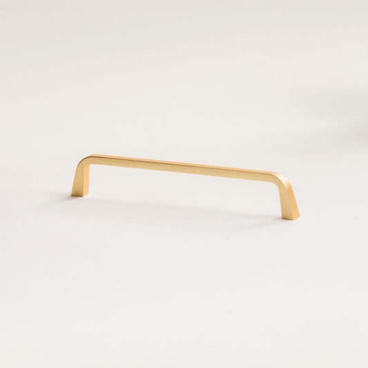 Este brushed gold