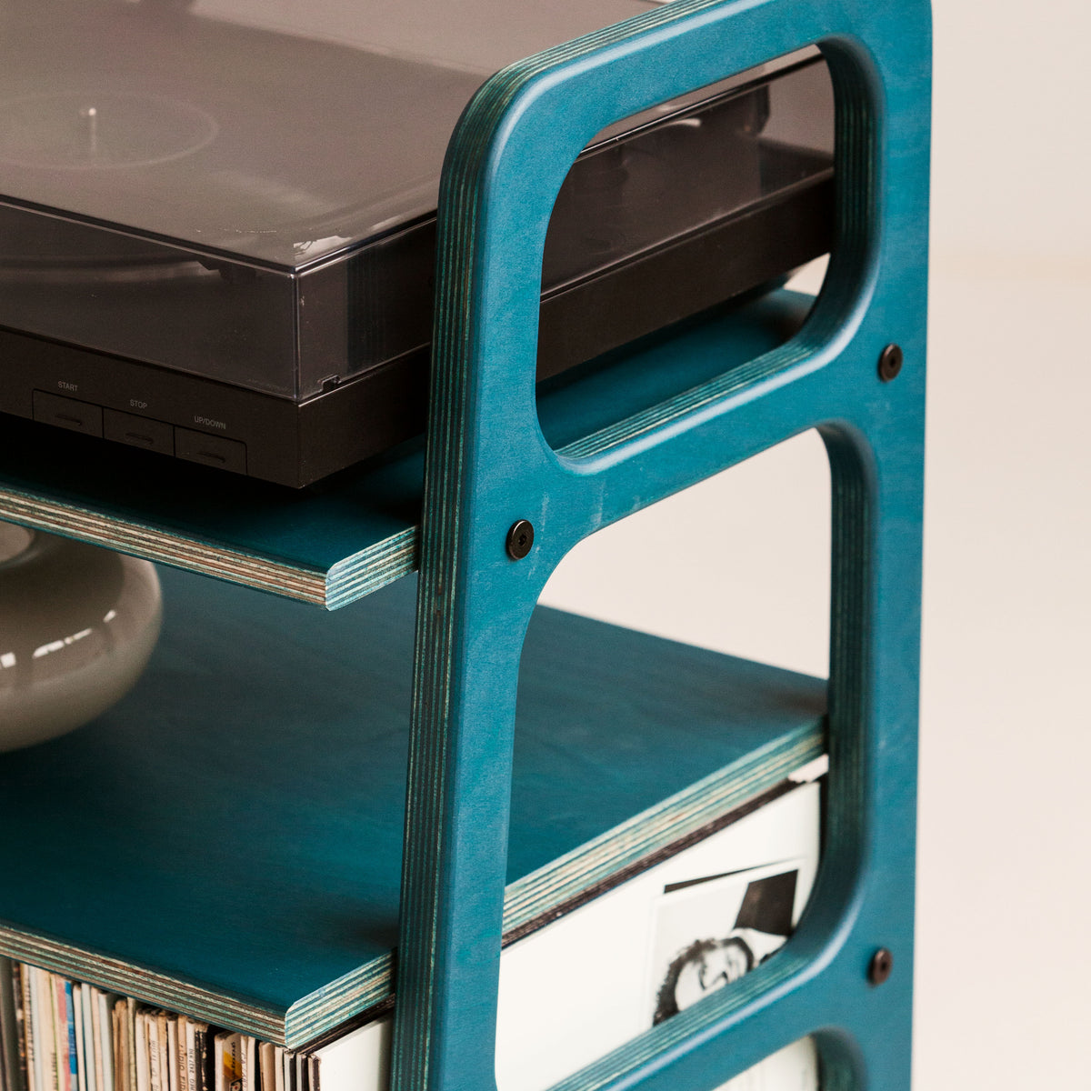 Bookcase Mini with vinyl space