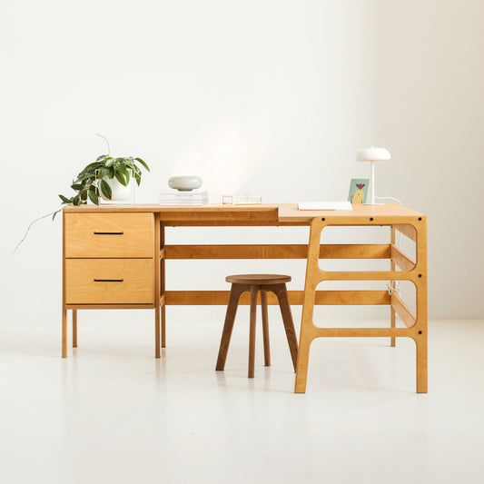 L-Shape Desk with keyboard tray