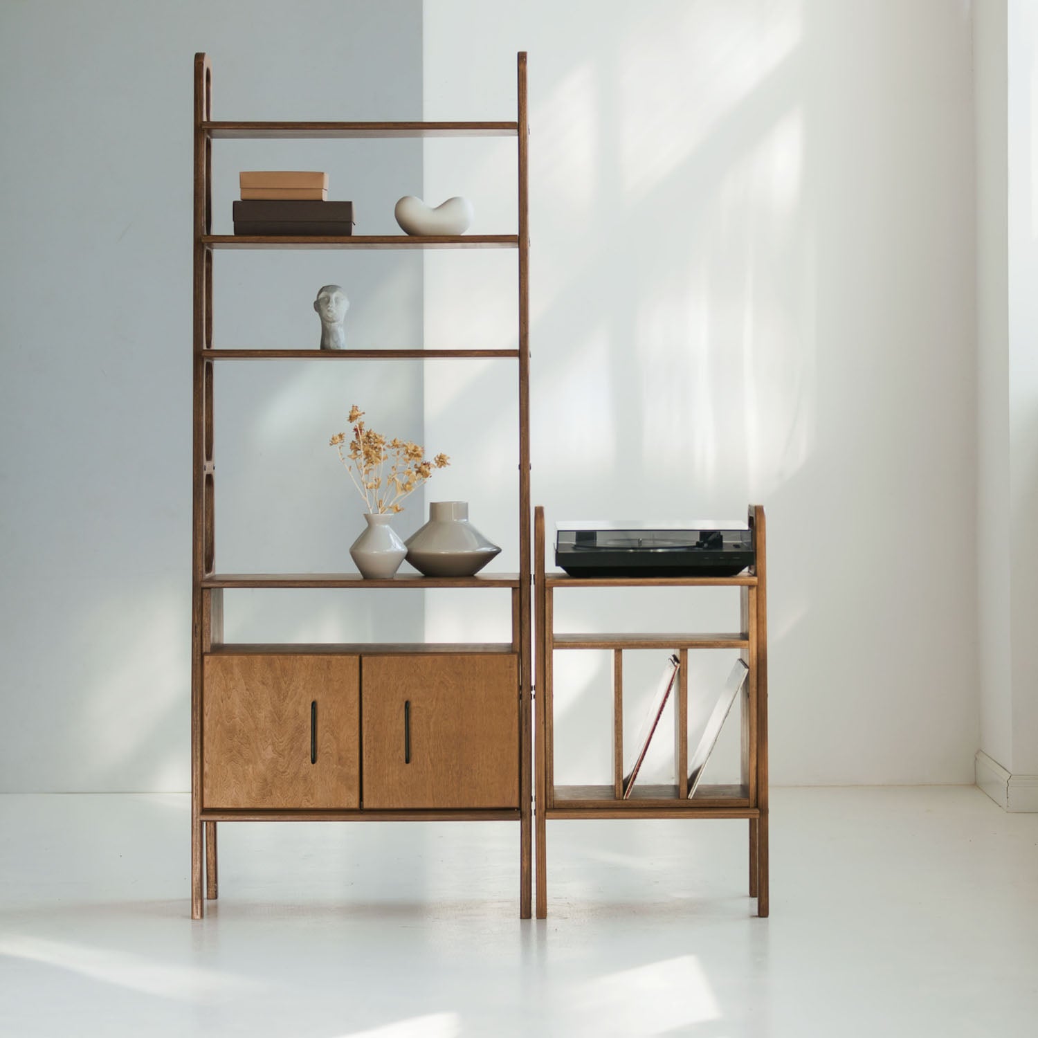 Wall Unit IV