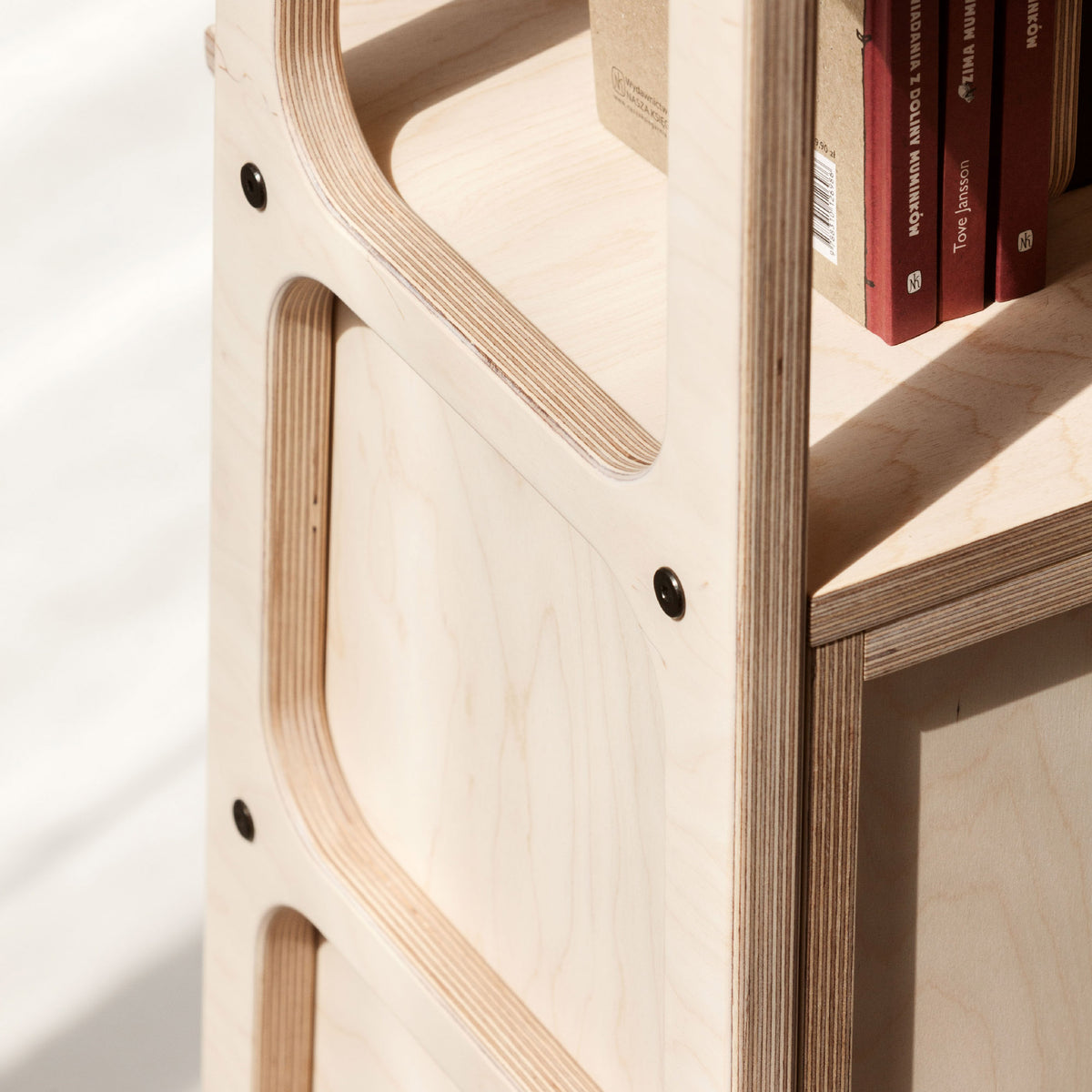 Wall Unit XI