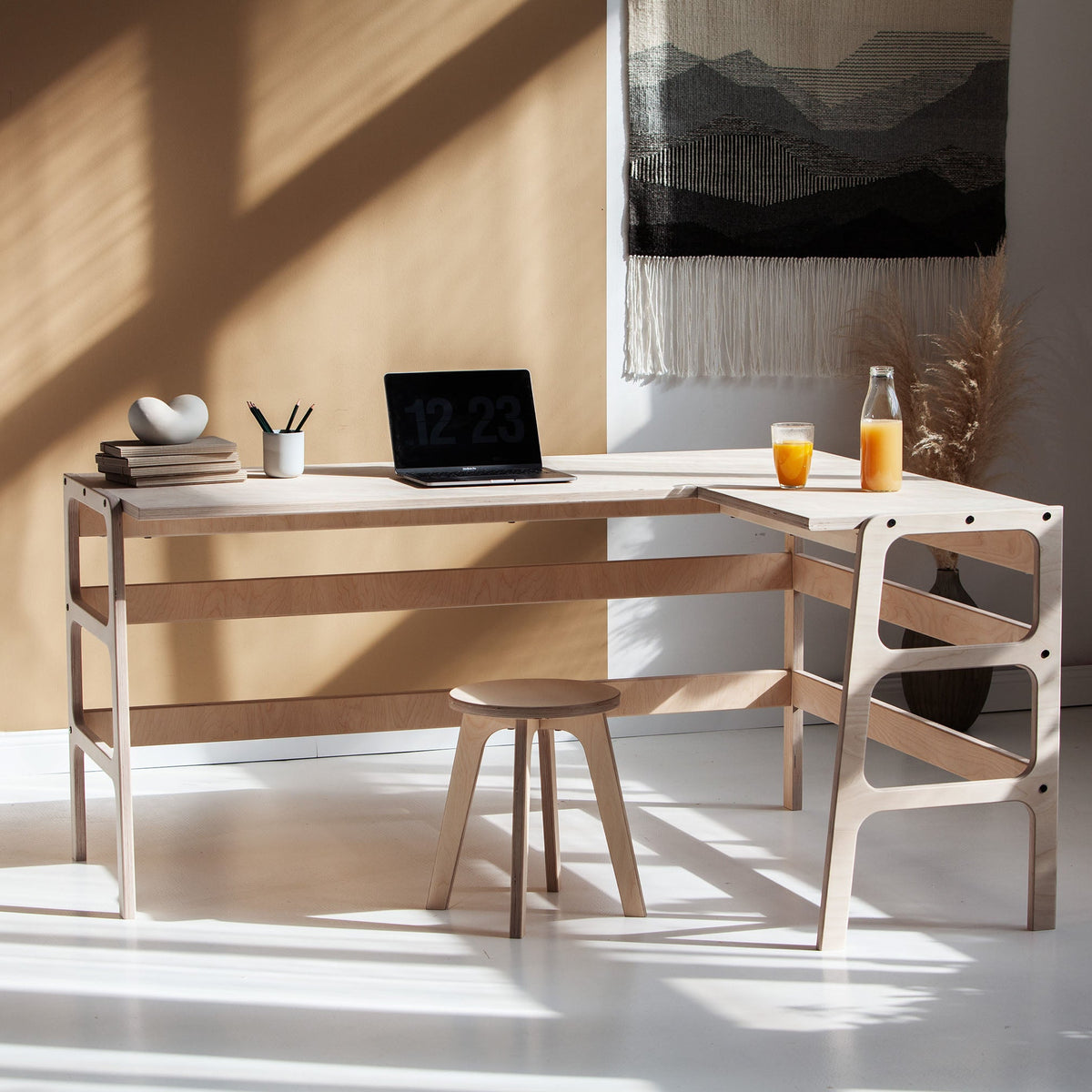 details-wooden-L-shape-mid-century-desk