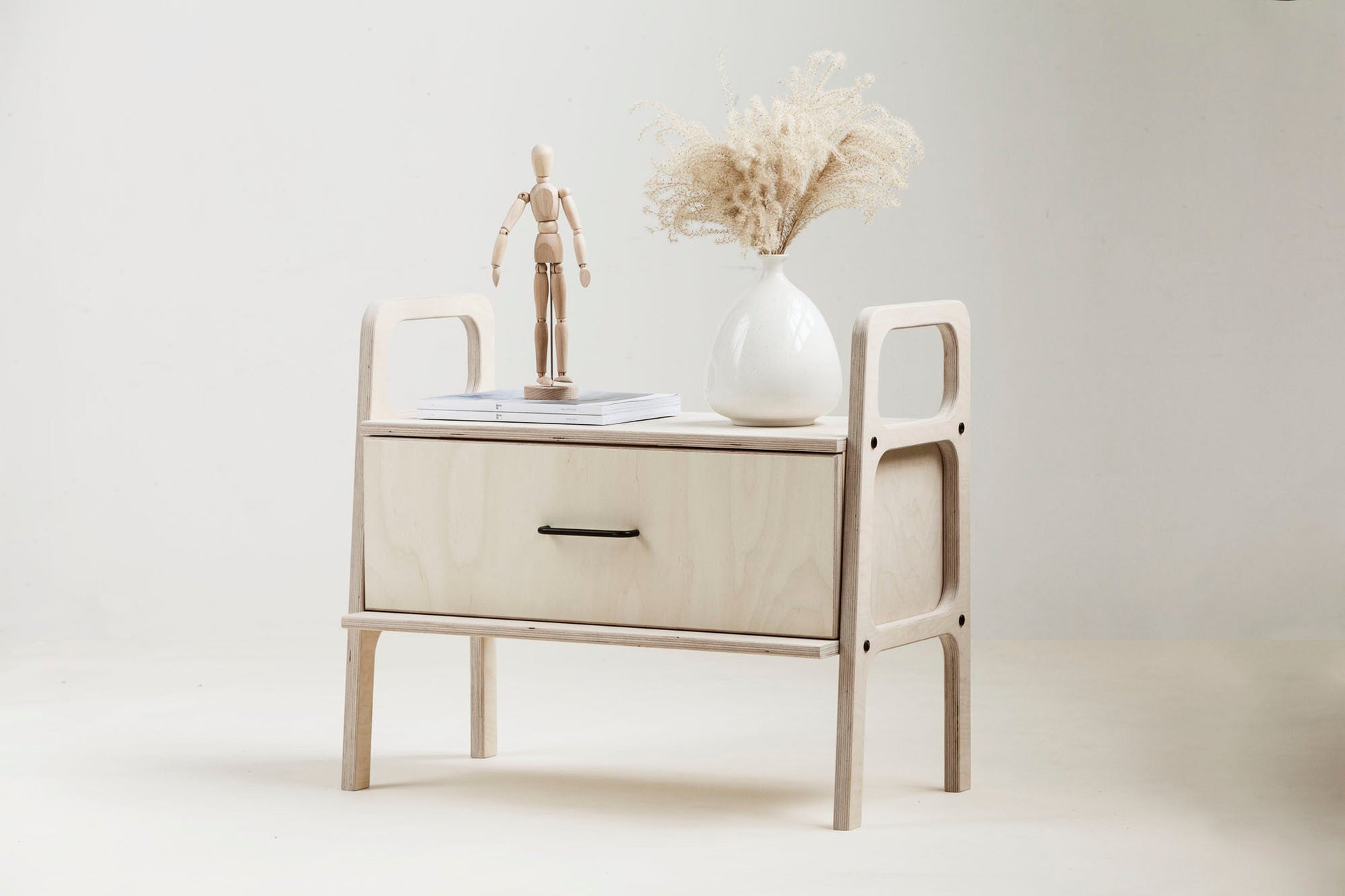 bedsisde-table-mid-century-with-drawer