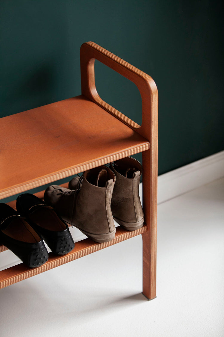 Bench with straight legs
