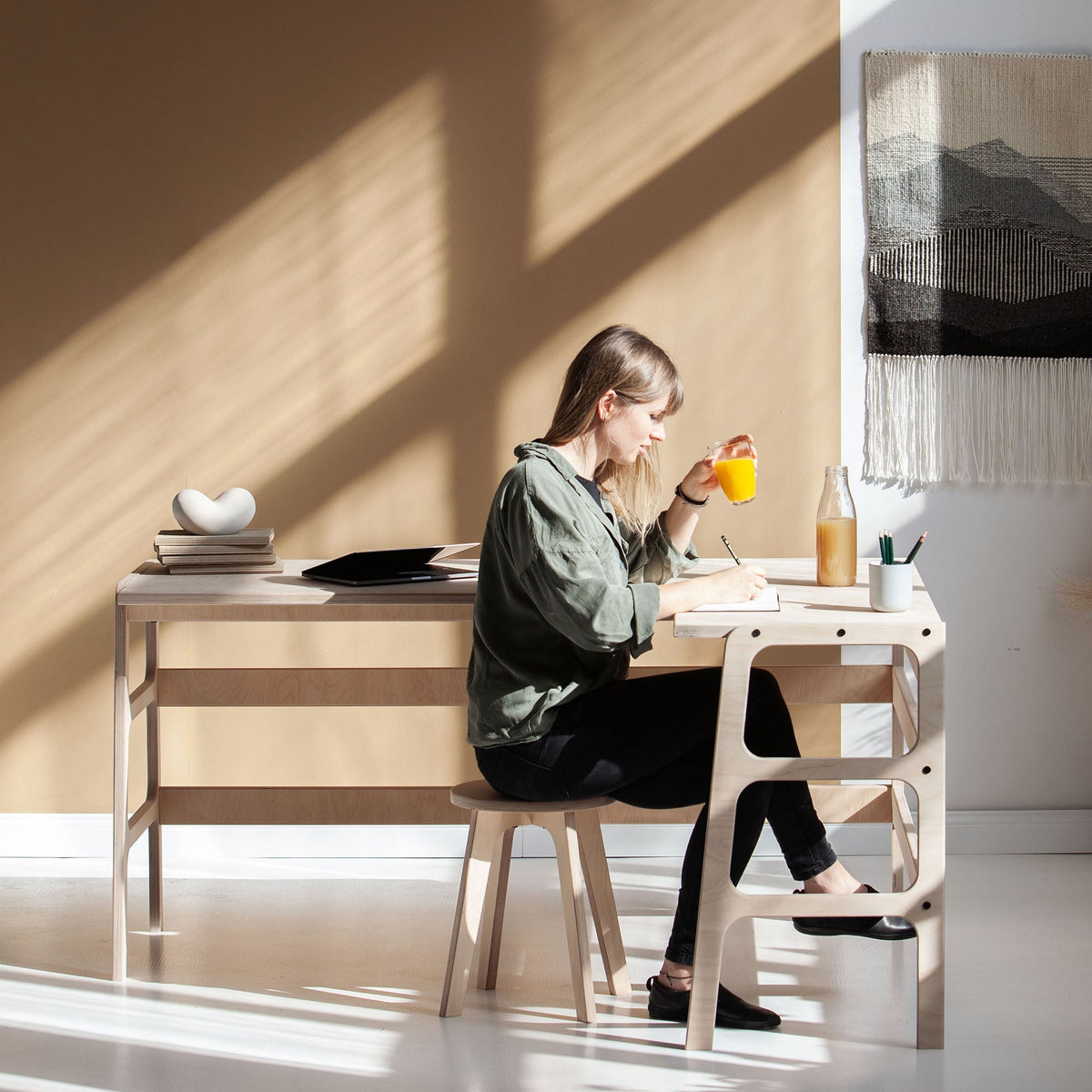 wooden-computer-desk-mid-century-modern