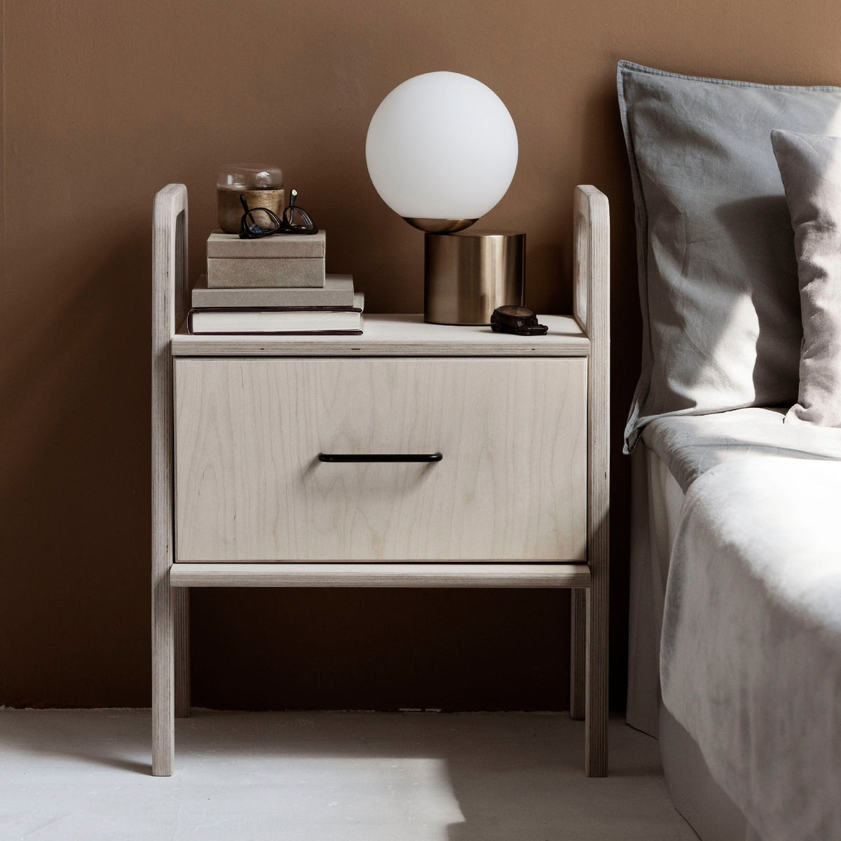 Nightstand 51
